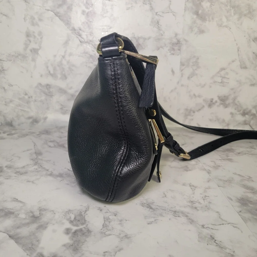 Michael Kors‎ Black Pebbled Leather Crossbody Bag Gold Hardware Front Zip Pocket